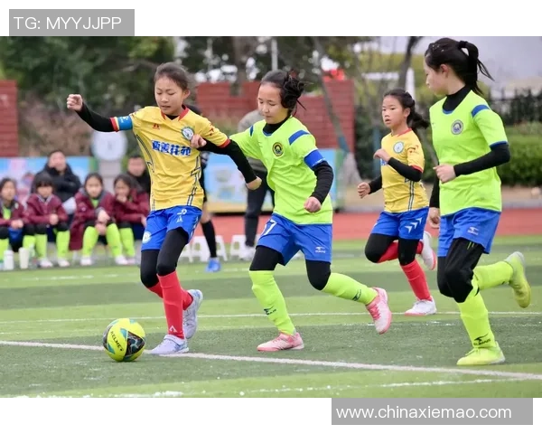 南京足球队转型之路揭秘大师赛特别报道展现新面貌与未来愿景