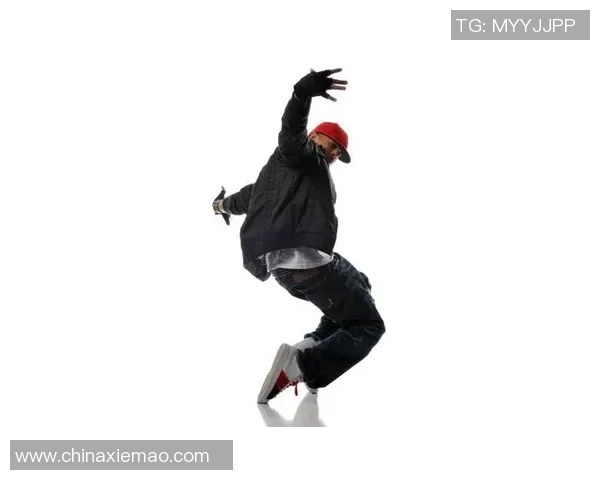 足球明星挑战街舞舞技展现运动与艺术的完美结合视频精彩回顾